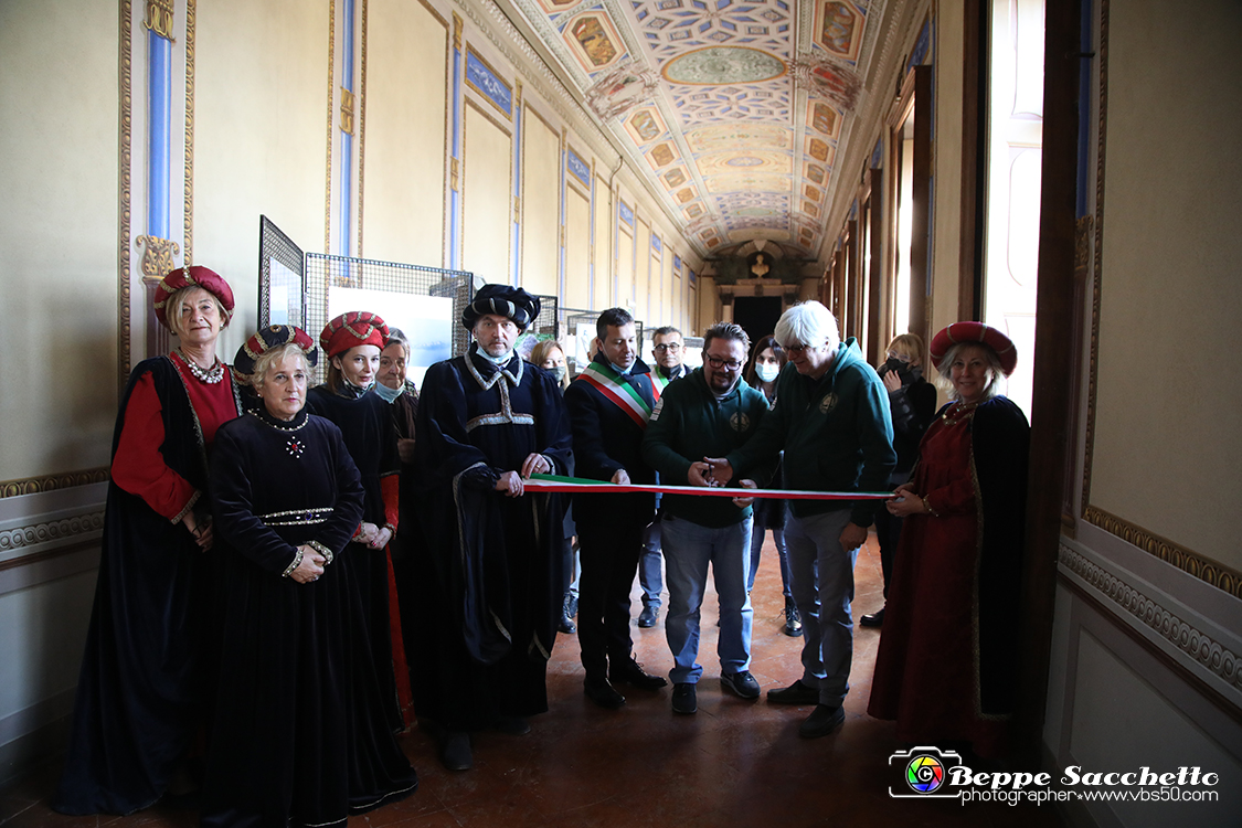 VBS_5897 - 10.ma Fiera Nazionale del Tartufo e Fiera dei Santi.jpg